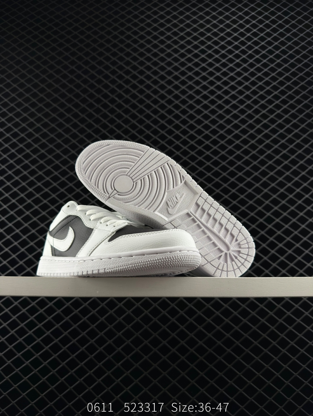 Nike Air Jordan 1 Low AJ1